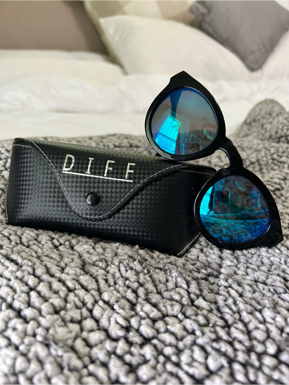 DIFF Black Sunglasses with Blue Mirrored Lenses